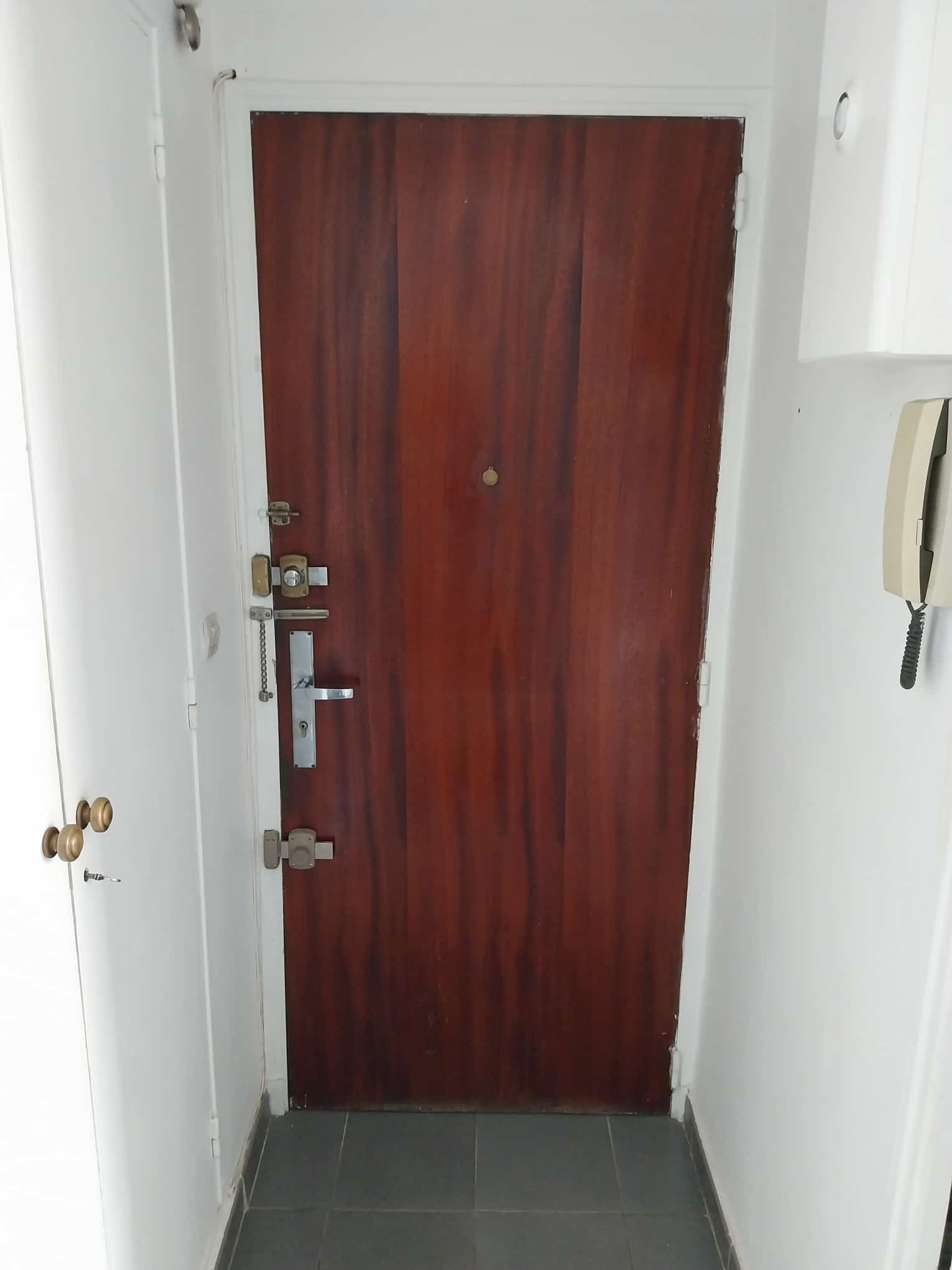 Pose de verrous supplémentaires